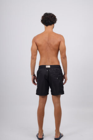 Short Adulto Liso Preto